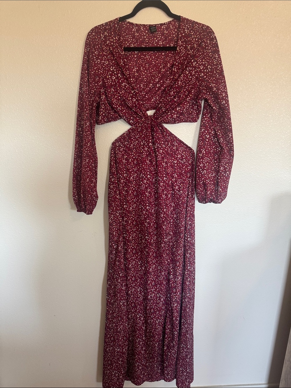 Women's Burgundy Floral Tie-Front Maxi Dress